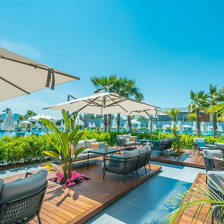 Hotel Liberty Fabay 5*