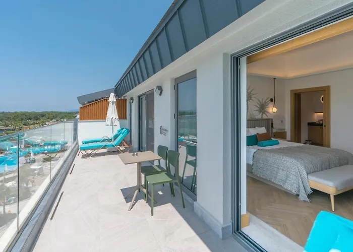 Liberty Fabay فتحية